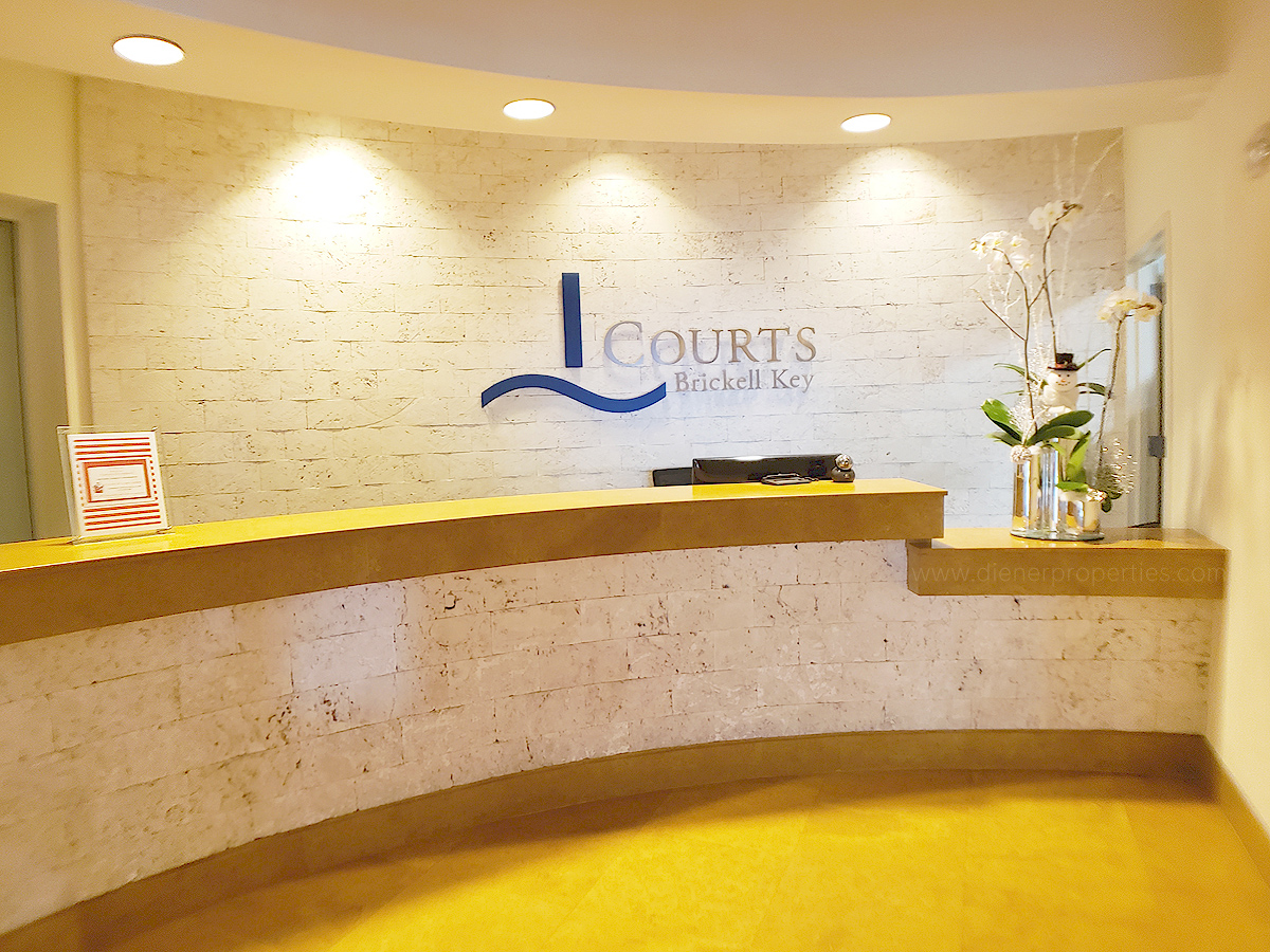 Courts Brickell Key - Concierge