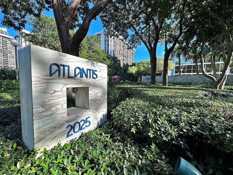 Atlantis on Brickell - Sign