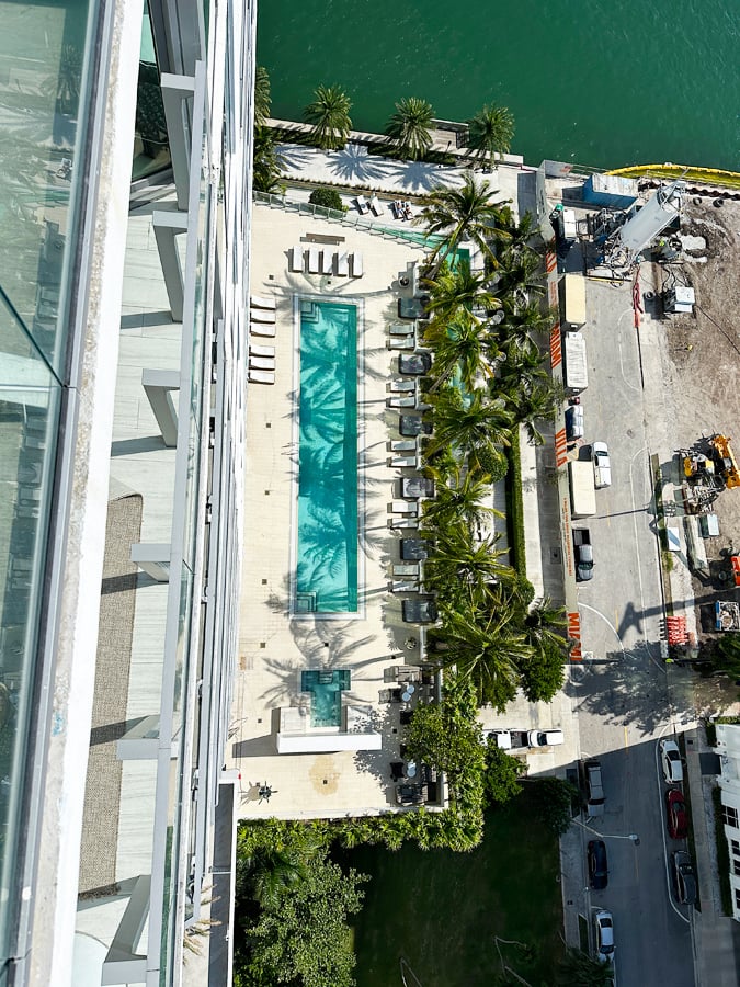 Biscayne Beach Residences - Pool