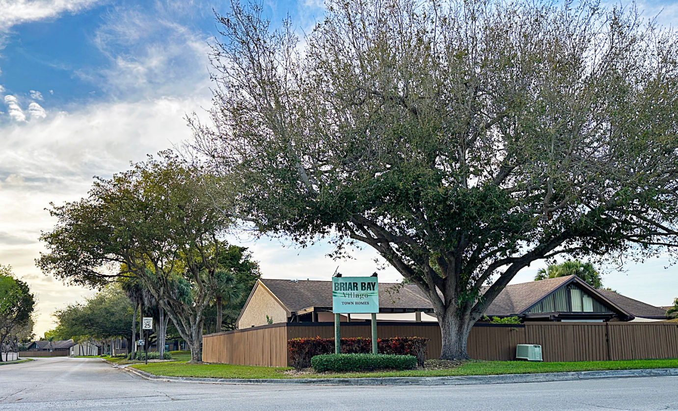 Briar Bay Village Townhomes Miami