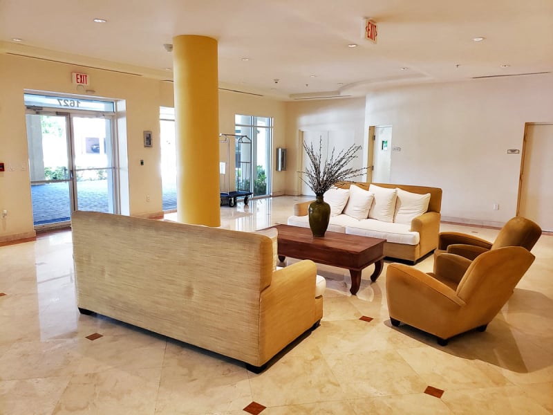Gables View Condo - Lobby